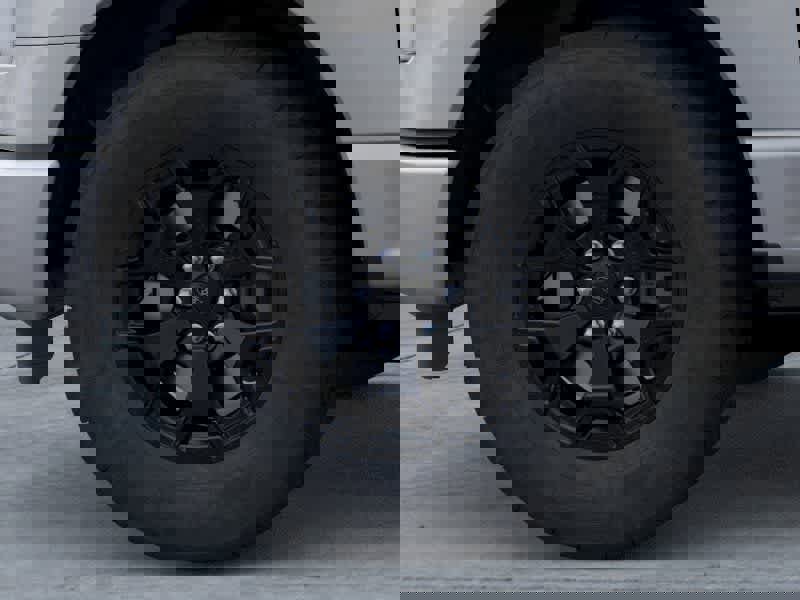 New 2025 Ford F150 Lightning XLT image 19