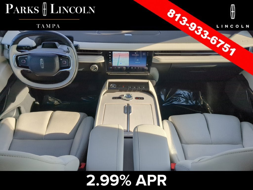 Certified 2025 Lincoln Navigator Reserve AWD/4WD image 11