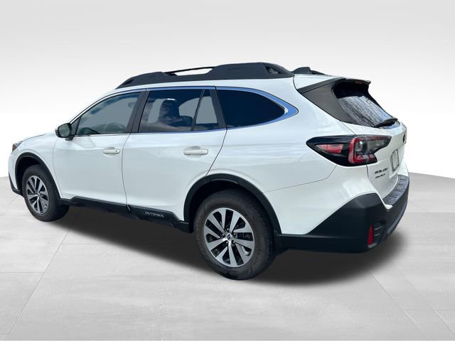 Used 2022 Subaru Outback Premium AWD/4WD image 4