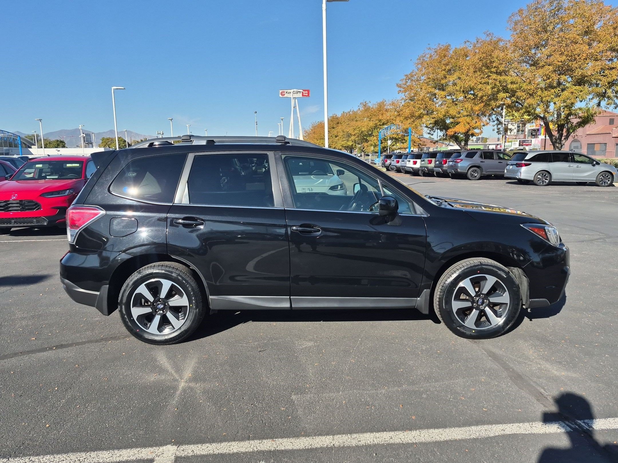 Used 2018 Subaru Forester 2.5i Limited AWD/4WD image 2