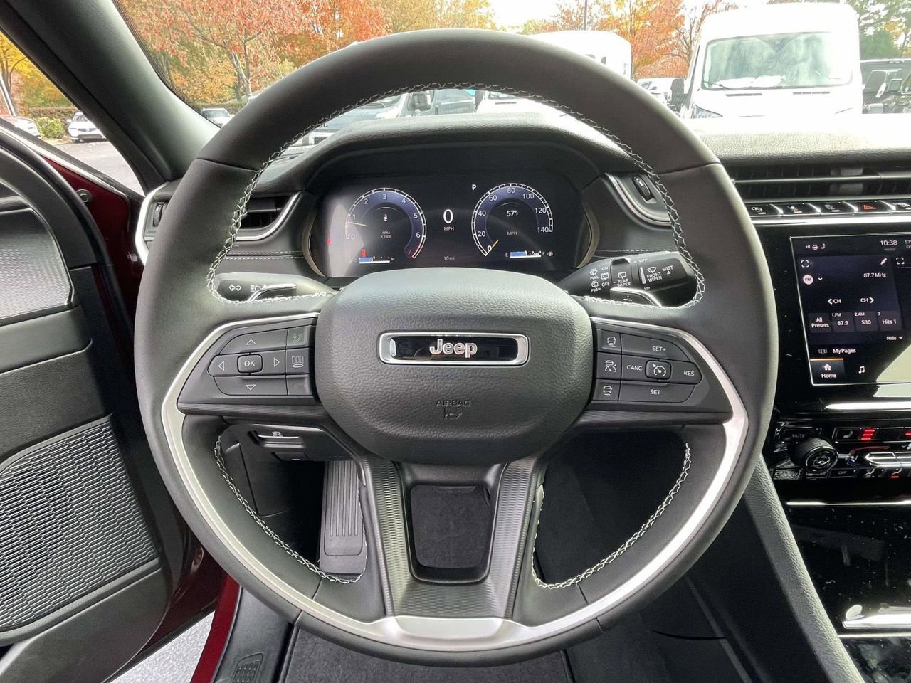 New 2025 Jeep Grand Cherokee L Altitude image 35