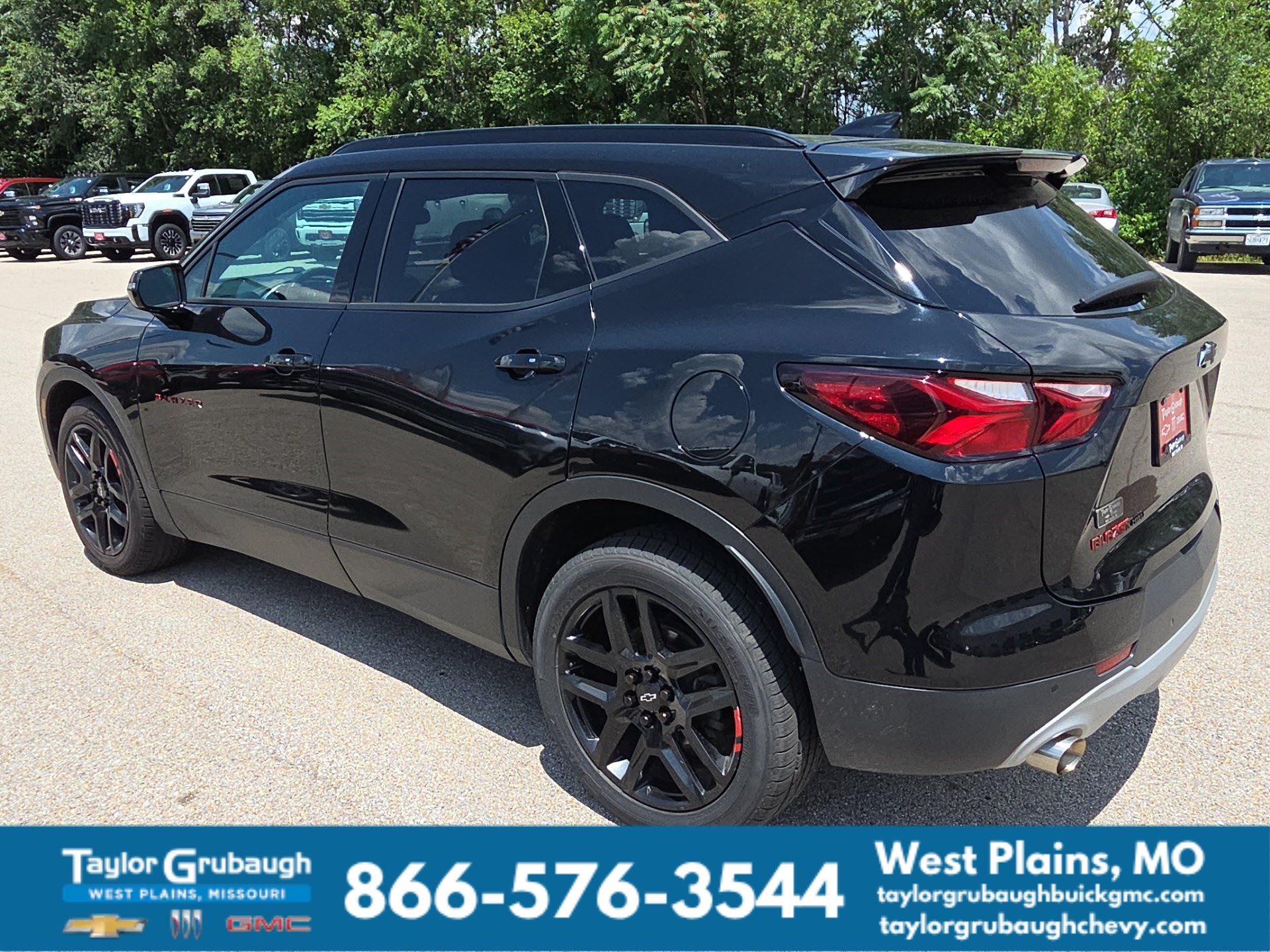 Used 2021 Chevrolet Blazer LT w/ Redline Edition AWD/4WD image 6