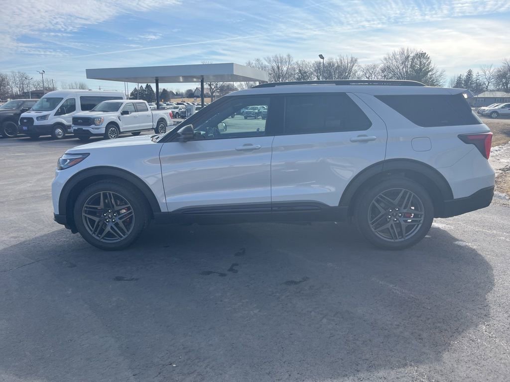 New 2026 Ford Explorer ST w/ Sun And Sound Package image 6