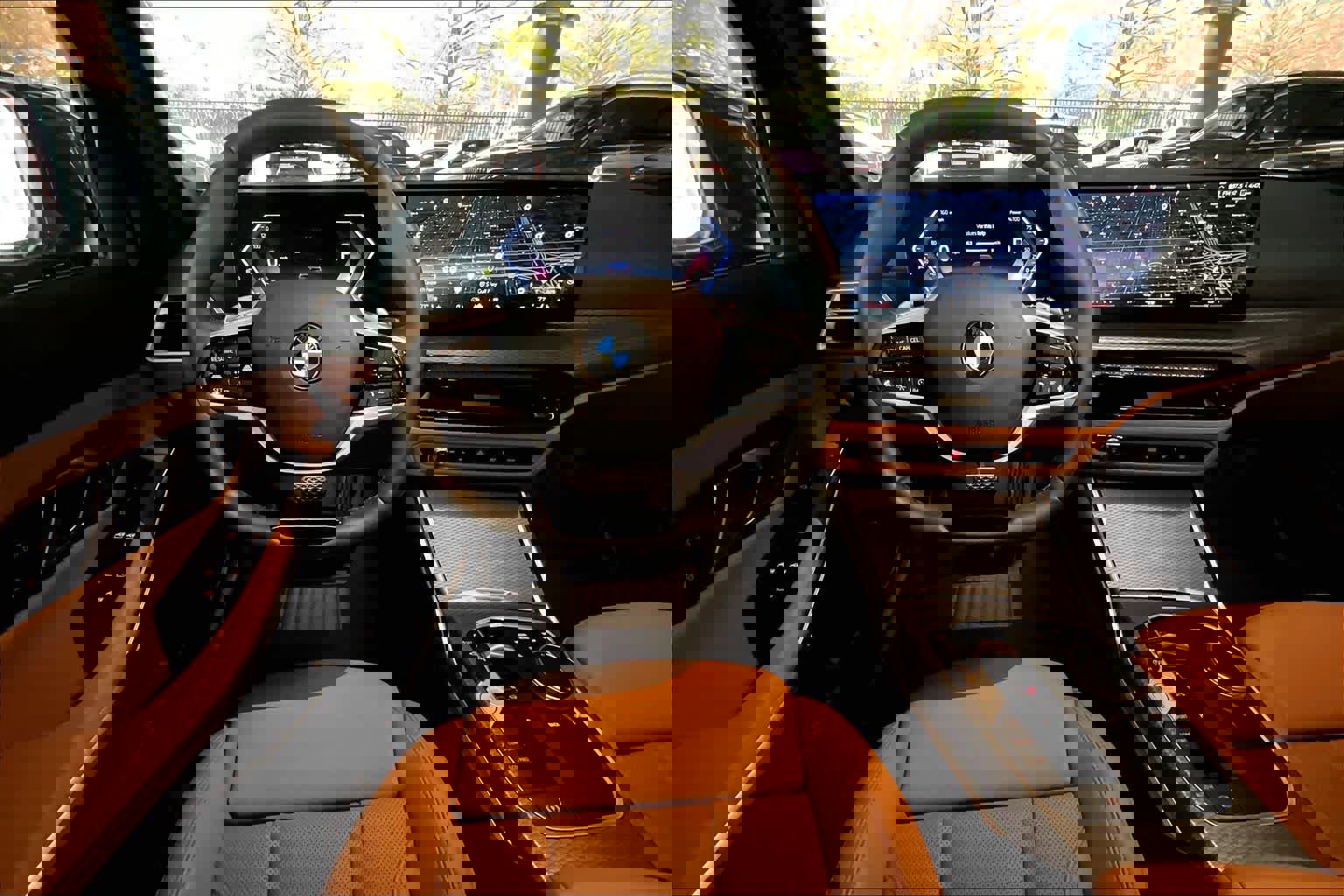 Certified 2025 BMW 330i Sedan image 5