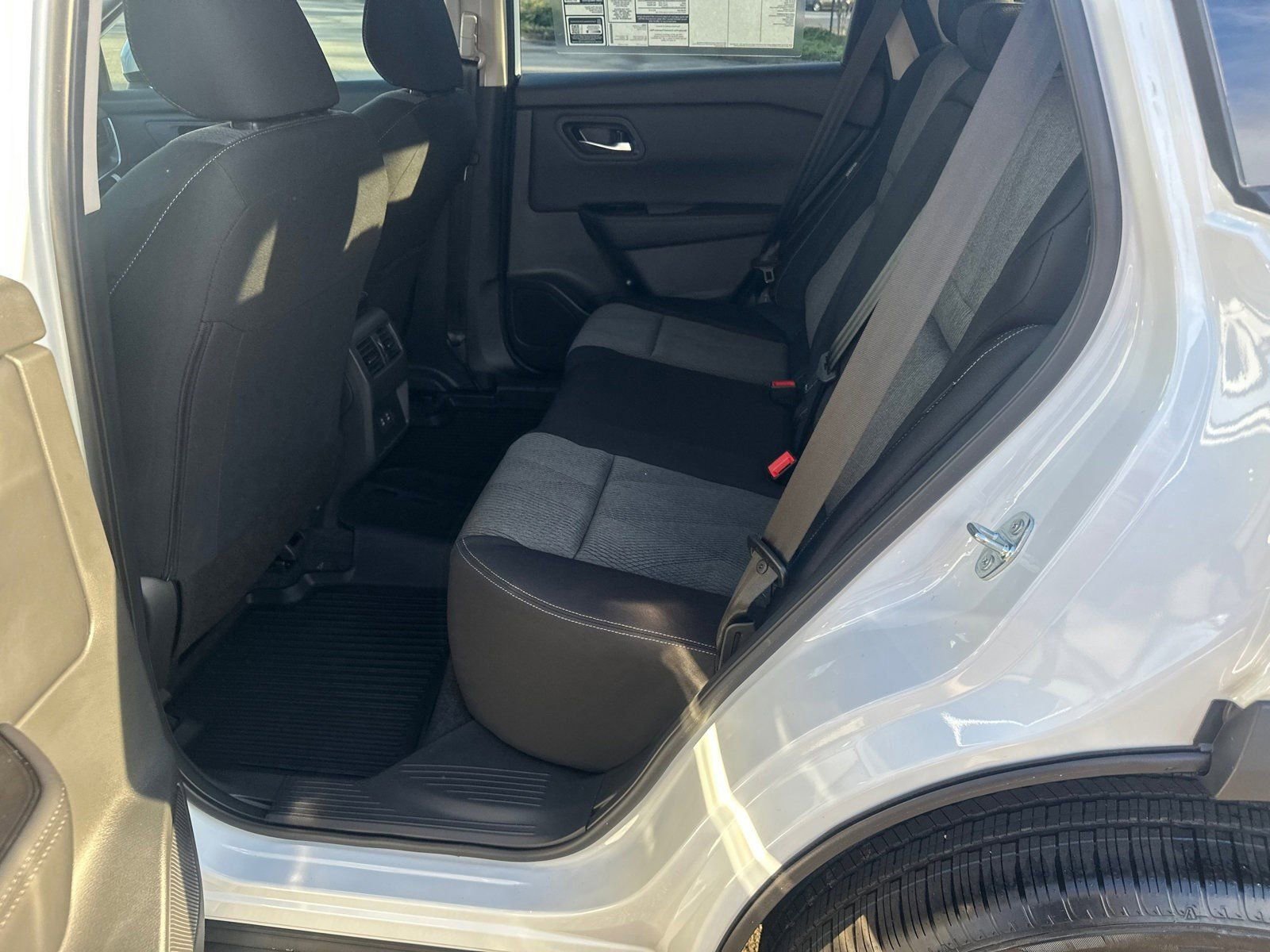 New 2026 Nissan Rogue SV image 21