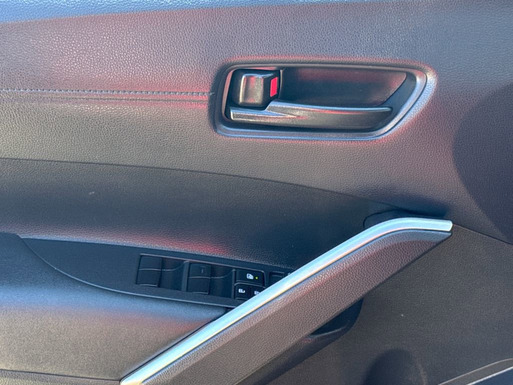 Used 2024 Toyota Corolla Cross LE w/ Moonroof Package AWD/4WD image 33