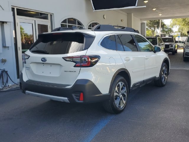 Used 2020 Subaru Outback Limited AWD/4WD image 5