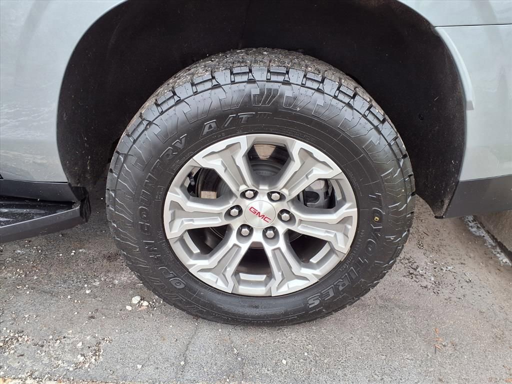 Certified 2023 GMC Yukon XL SLE image 38