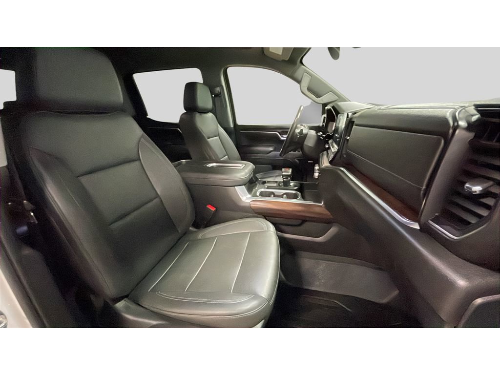 Used 2022 GMC Sierra 1500 SLT AWD/4WD image 17