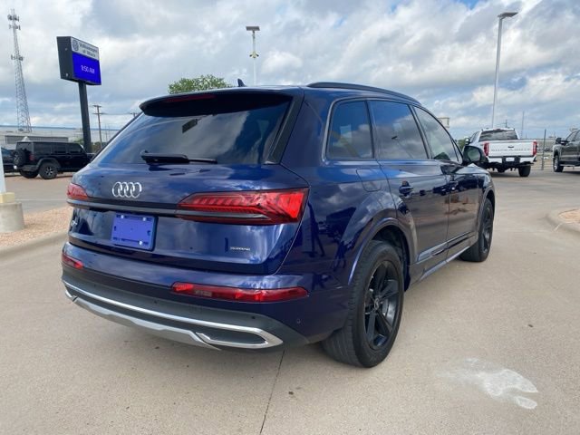 Used 2022 Audi Q7 2.0T Premium w/ Convenience Package image 5