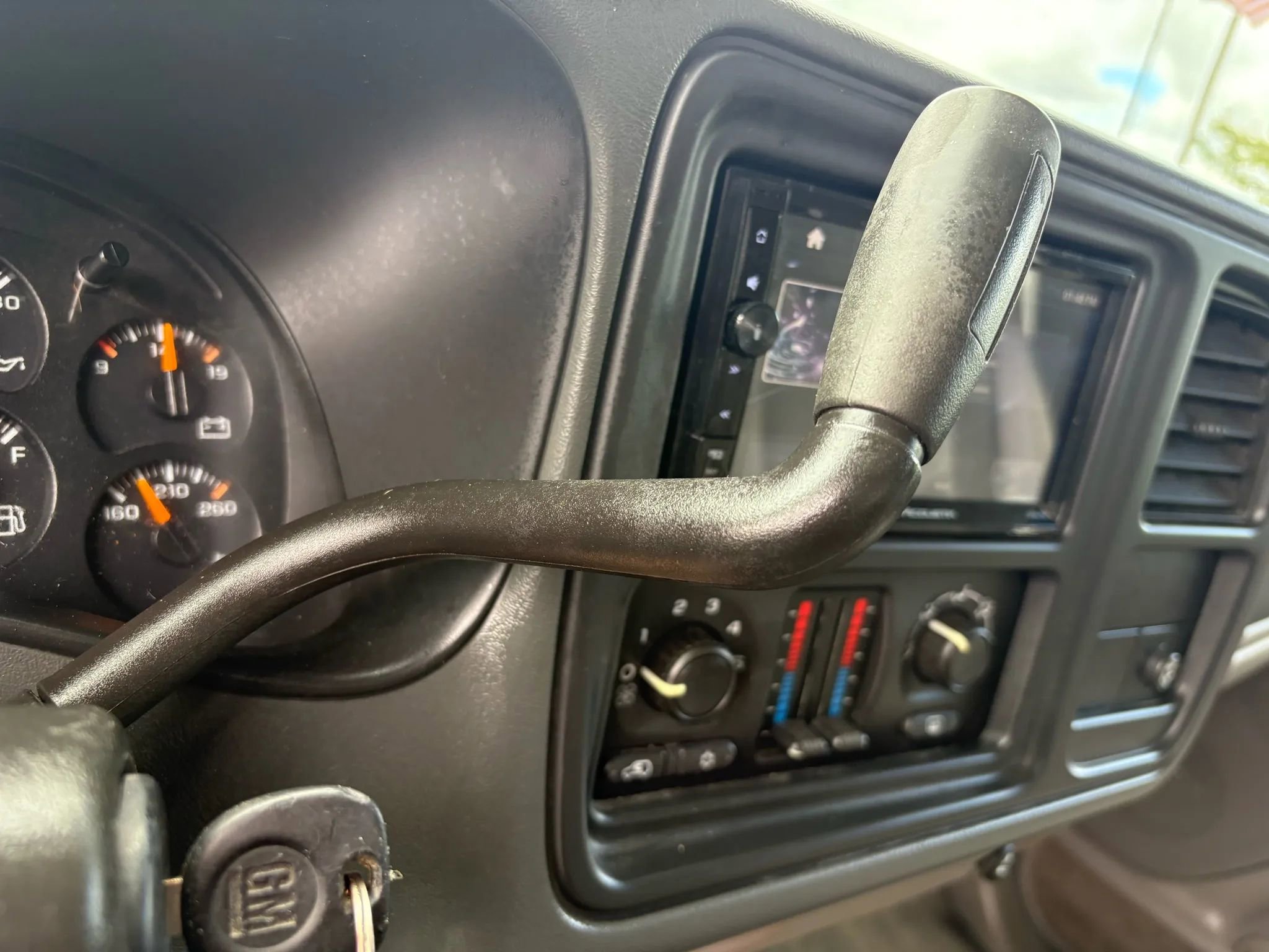 Used 2005 Chevrolet Avalanche Z71 w/ Preferred Equipment Group image 30