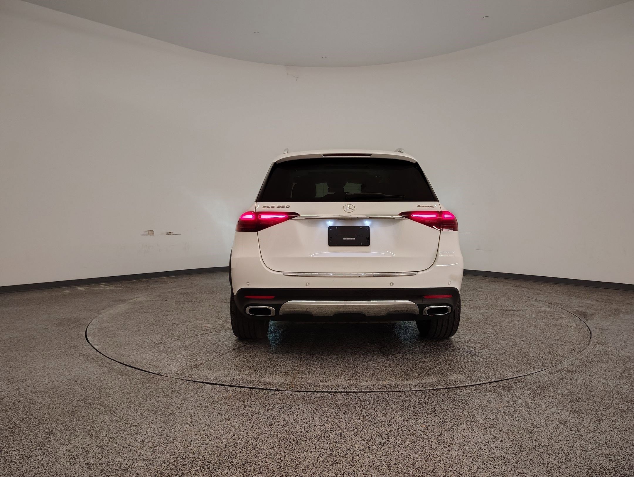 Used 2025 Mercedes-Benz GLE 350 4MATIC image 9