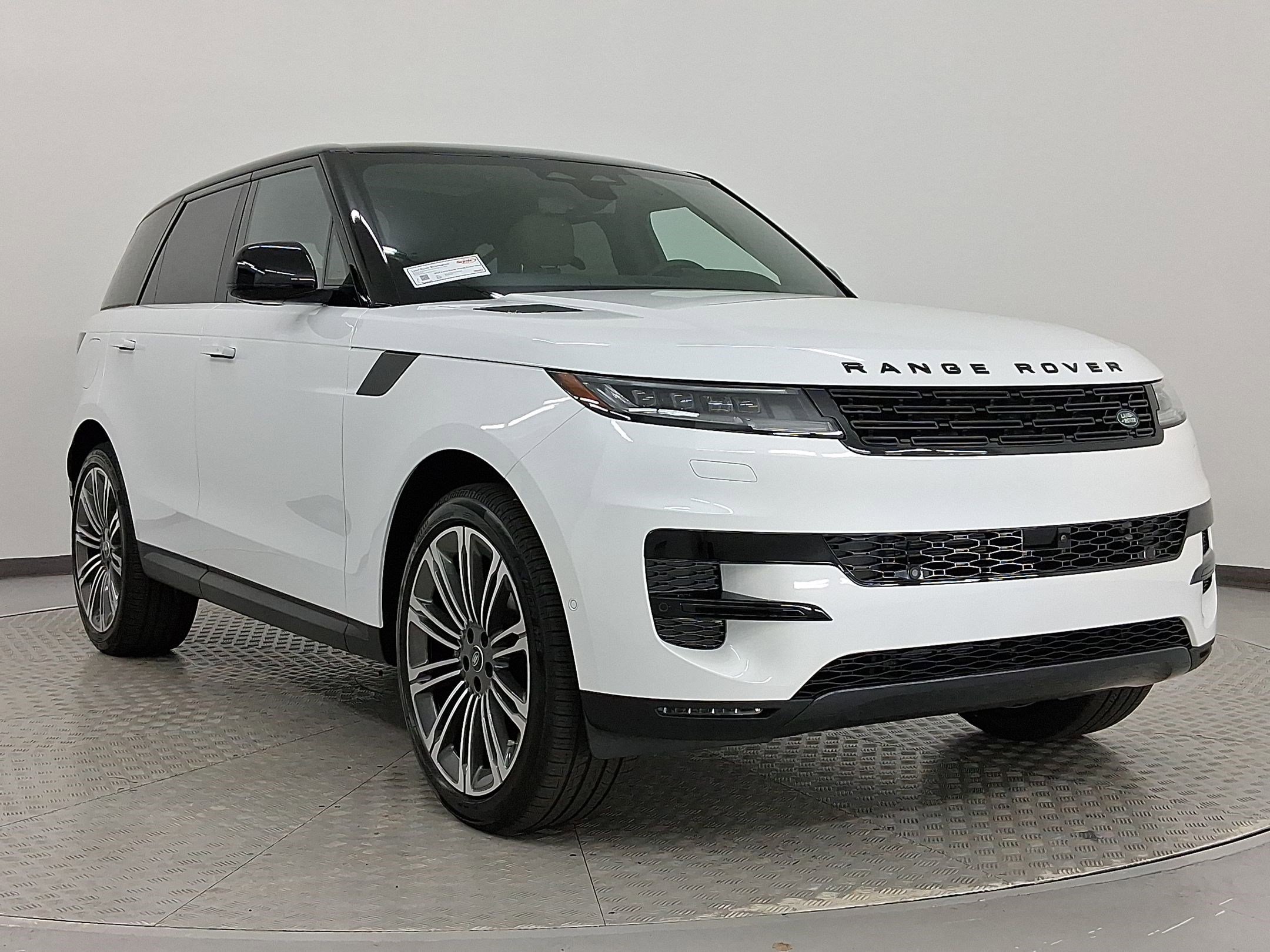 New 2025 Land Rover Range Rover Sport SE image 7
