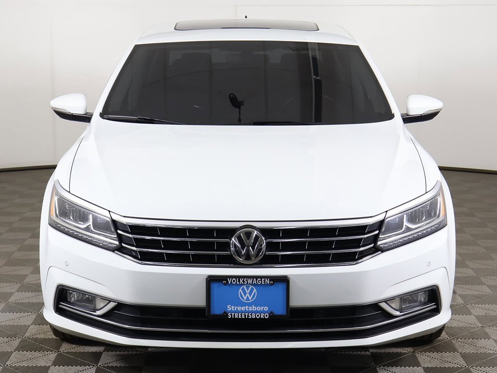 Used 2018 Volkswagen Passat 2.0T SE image 12