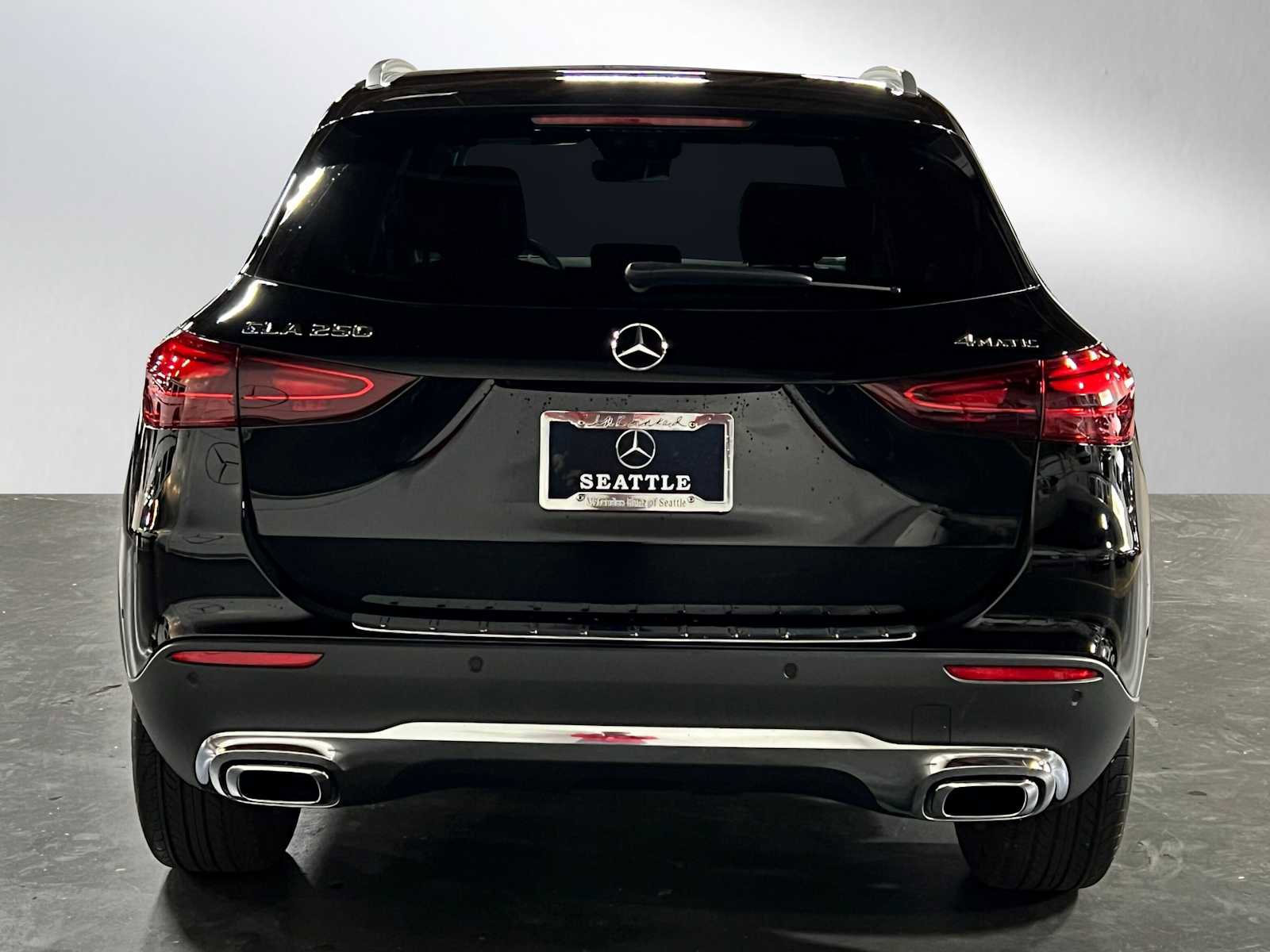 Certified 2025 Mercedes-Benz GLA 250 4MATIC image 4