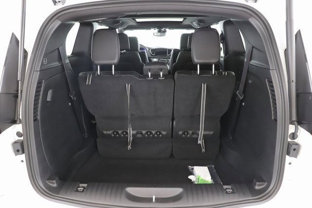 New 2026 Chrysler Pacifica Select image 15