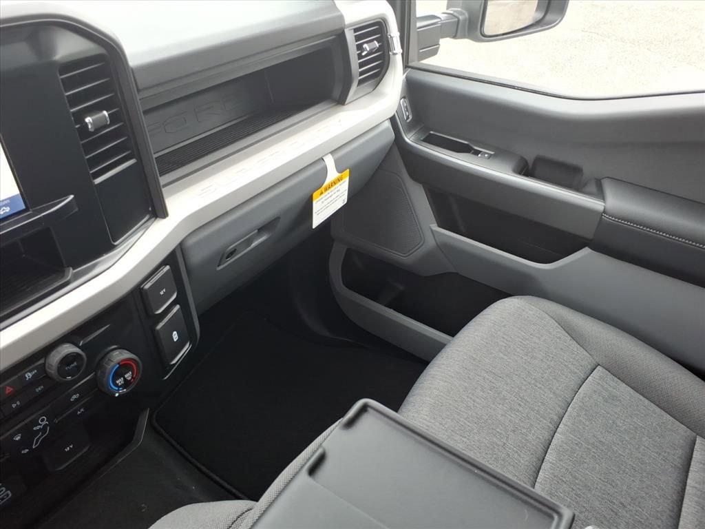 New 2026 Ford F250 XL w/ STX Appearance Package image 17
