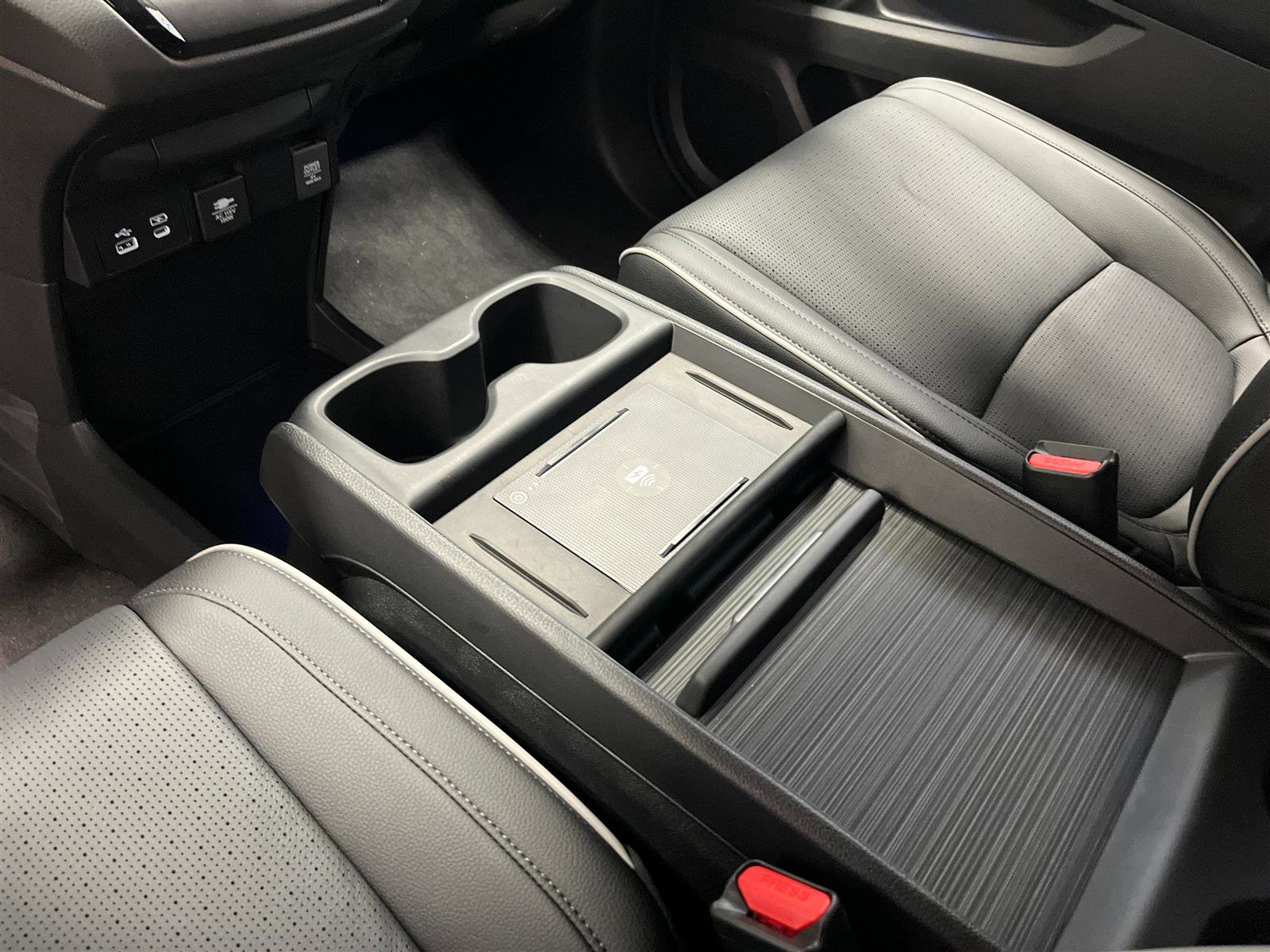 New 2026 Honda Odyssey Elite image 23