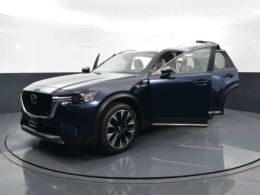 Used 2024 MAZDA CX-90 Plug-In Hybrid w/ Premium Pkg image 39