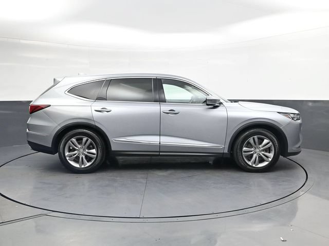 Used 2023 Acura MDX SH-AWD image 3