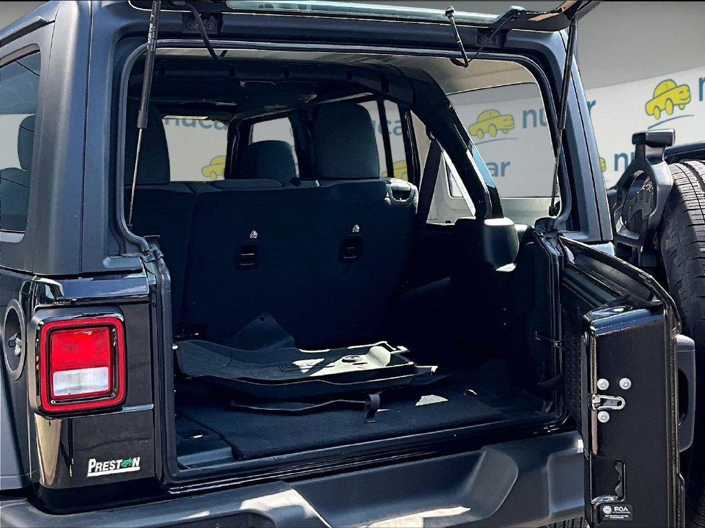 Used 2025 Jeep Wrangler Unlimited Sport AWD/4WD image 25