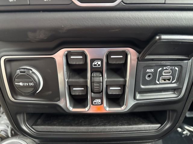 New 2026 Jeep Wrangler Unlimited Sahara image 22