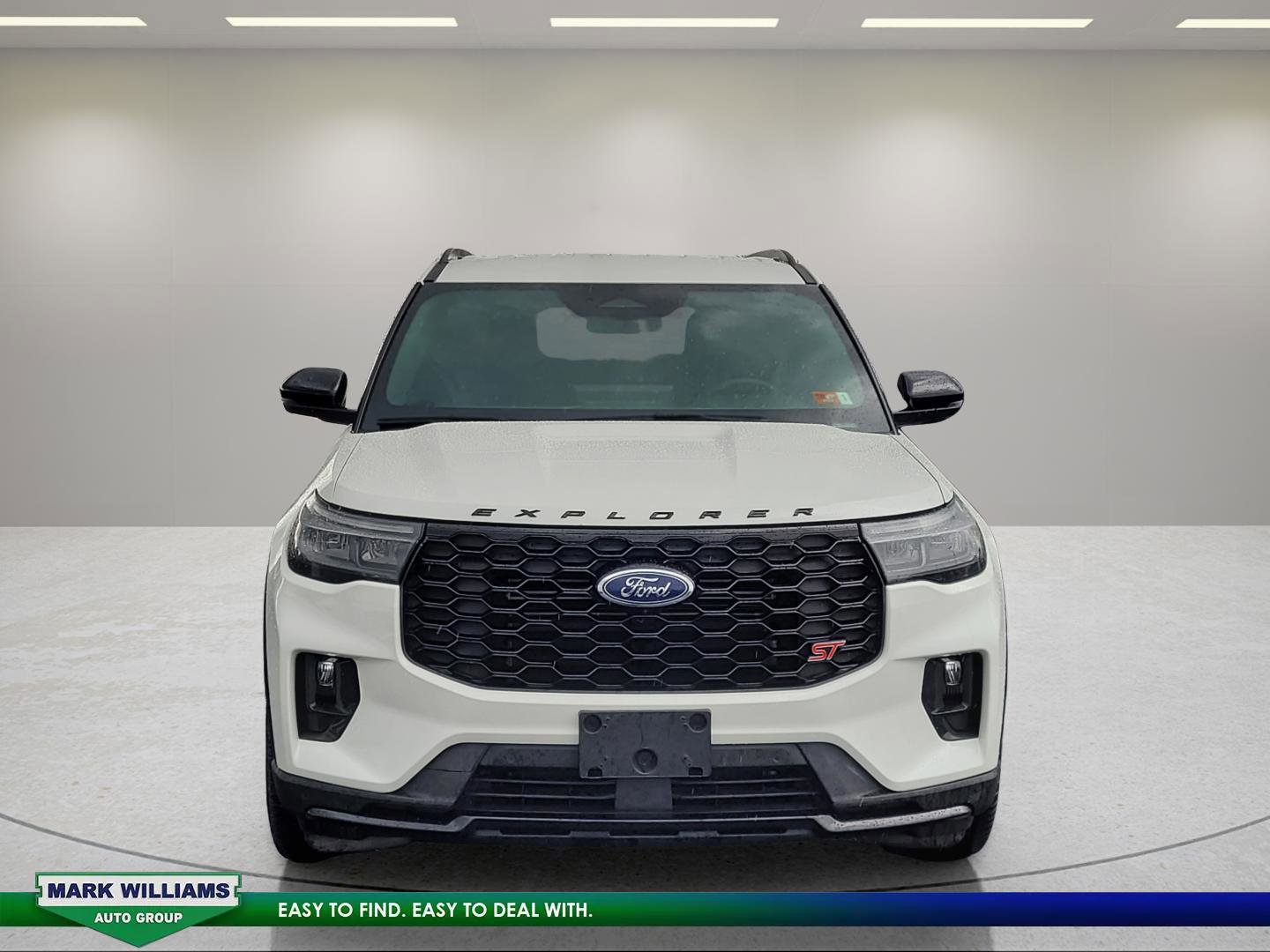 Used 2025 Ford Explorer ST image 9