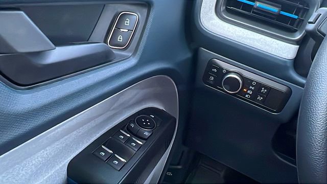 New 2026 Ford Maverick XLT image 30