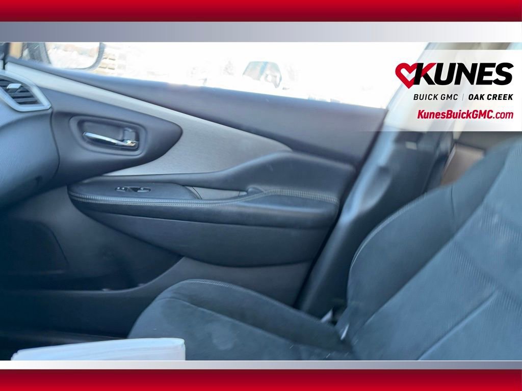 Used 2023 Nissan Murano S image 20