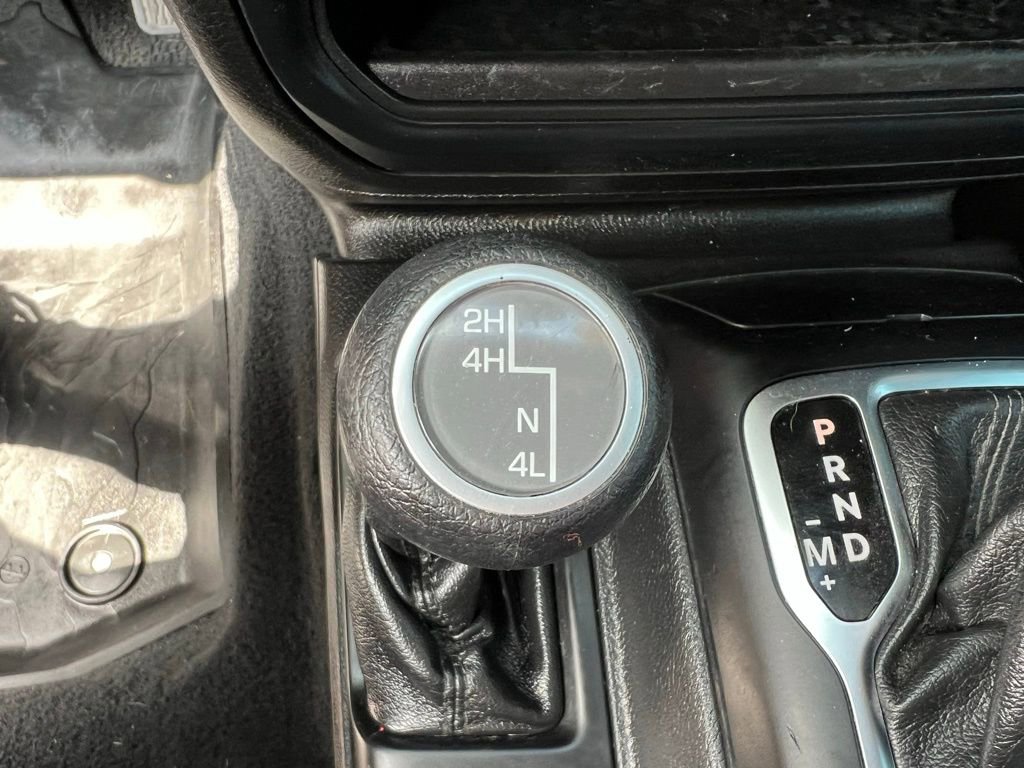 Used 2019 Jeep Wrangler Unlimited Sport S image 31