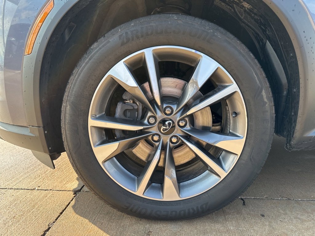 Used 2023 INFINITI QX60 Luxe image 10