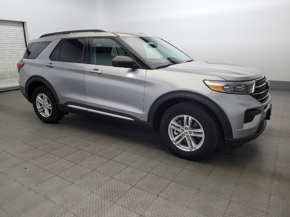 Used 2022 Ford Explorer XLT image 11