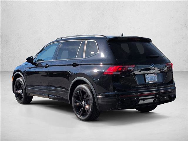 Used 2023 Volkswagen Tiguan SE R-Line image 8