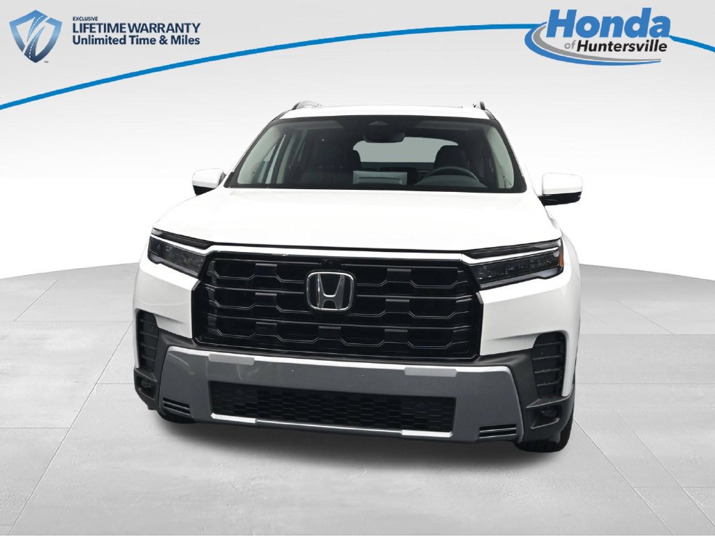 New 2026 Honda Pilot Touring image 2