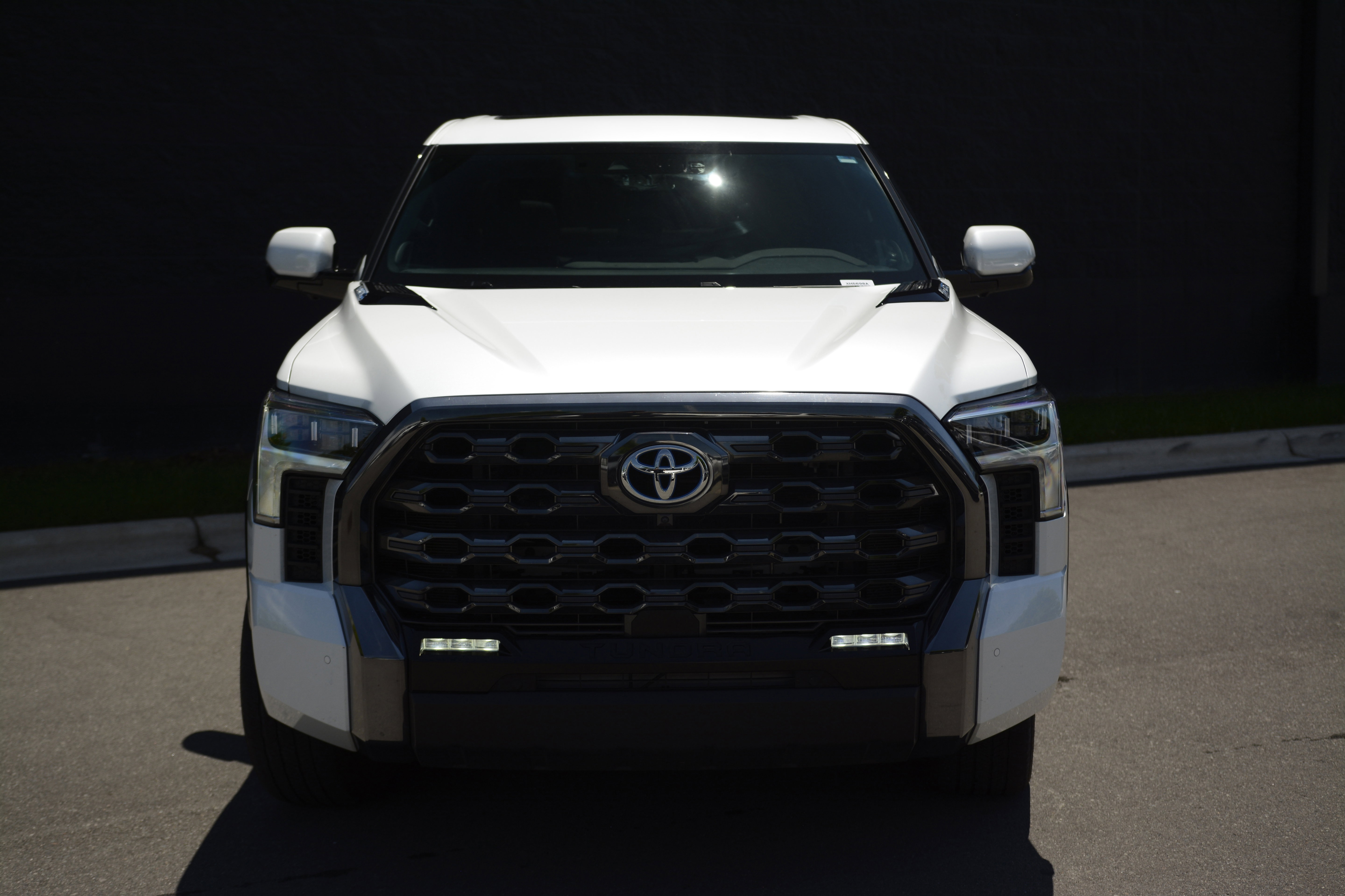Used 2023 Toyota Tundra Platinum AWD/4WD image 10