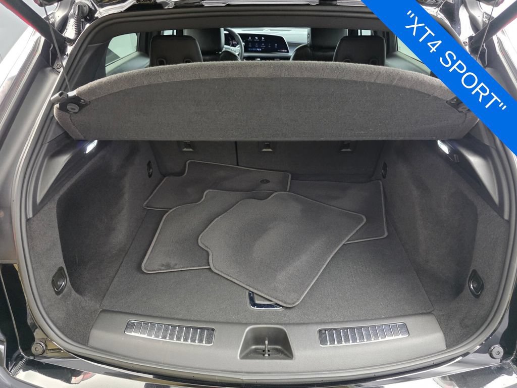 Used 2024 Cadillac XT4 Sport FWD image 15
