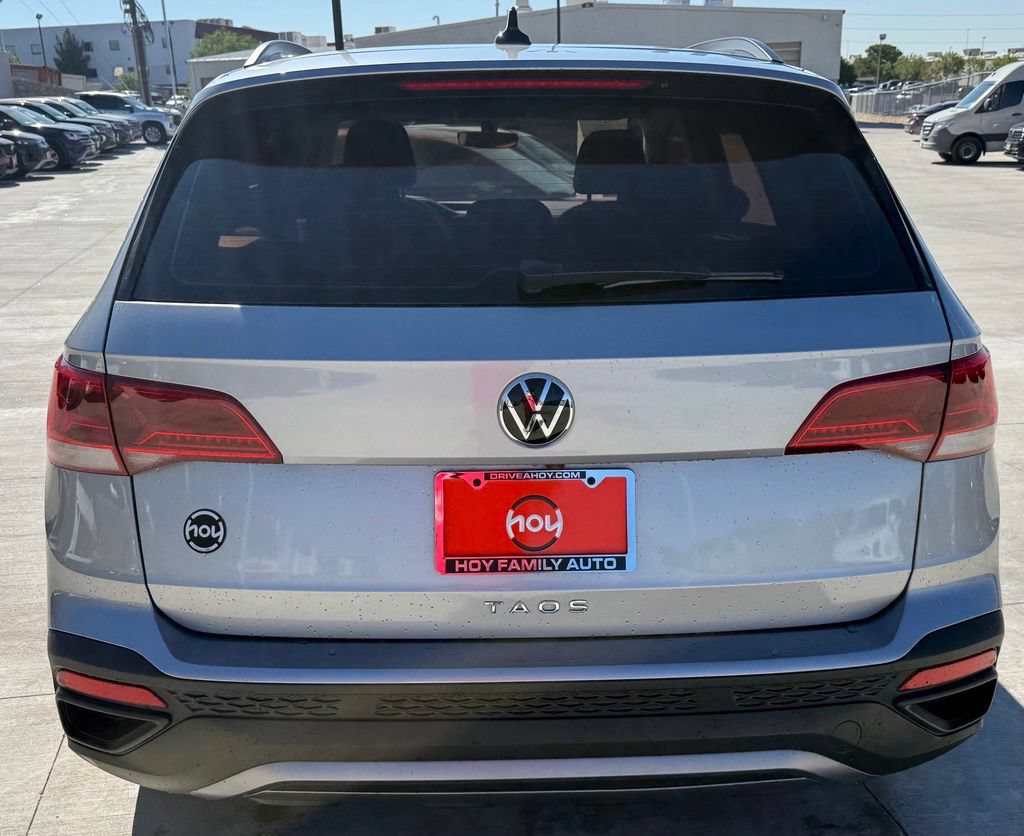 Used 2023 Volkswagen Taos S FWD image 7