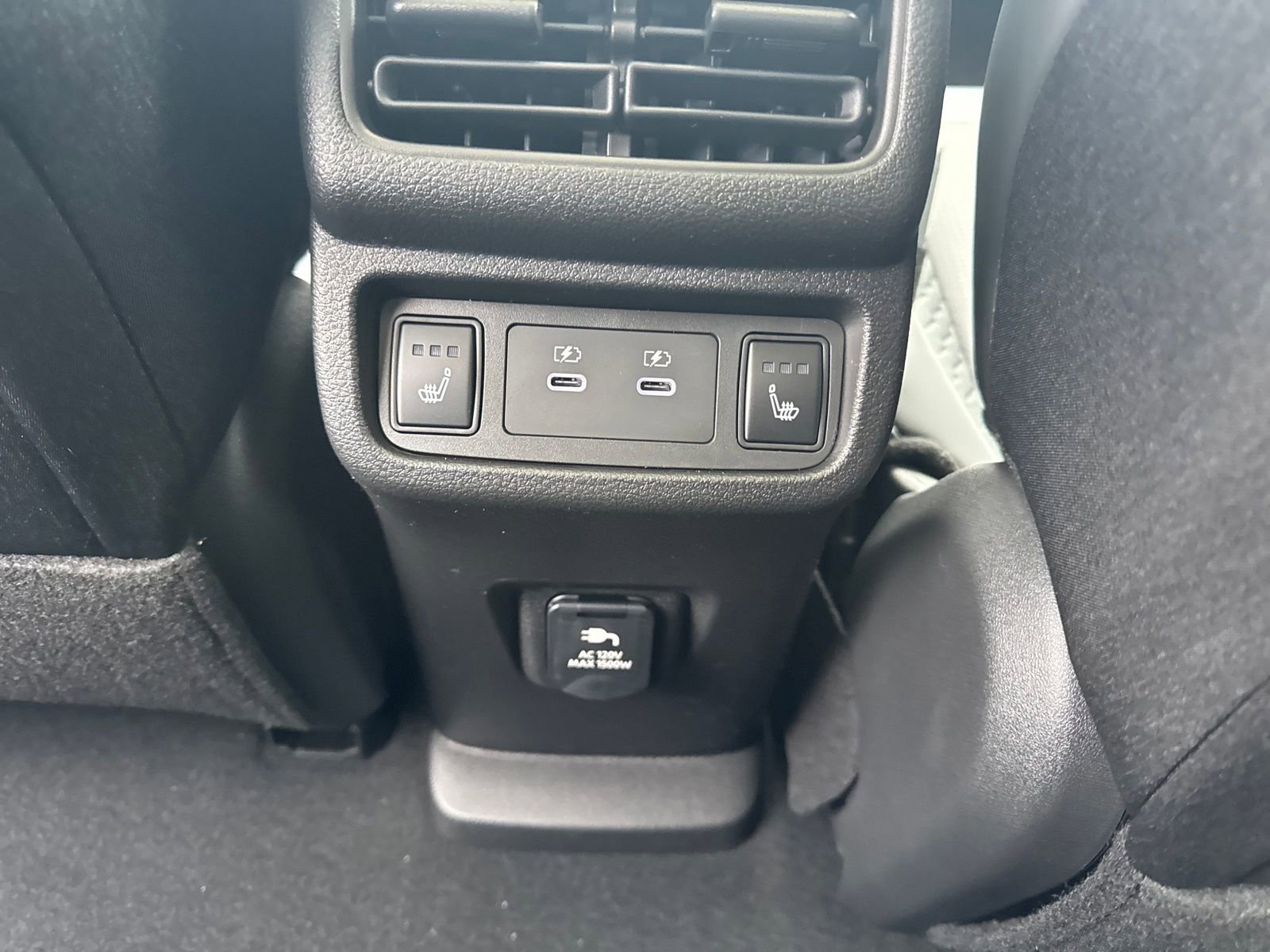 New 2026 Nissan Leaf Platinum+ image 28