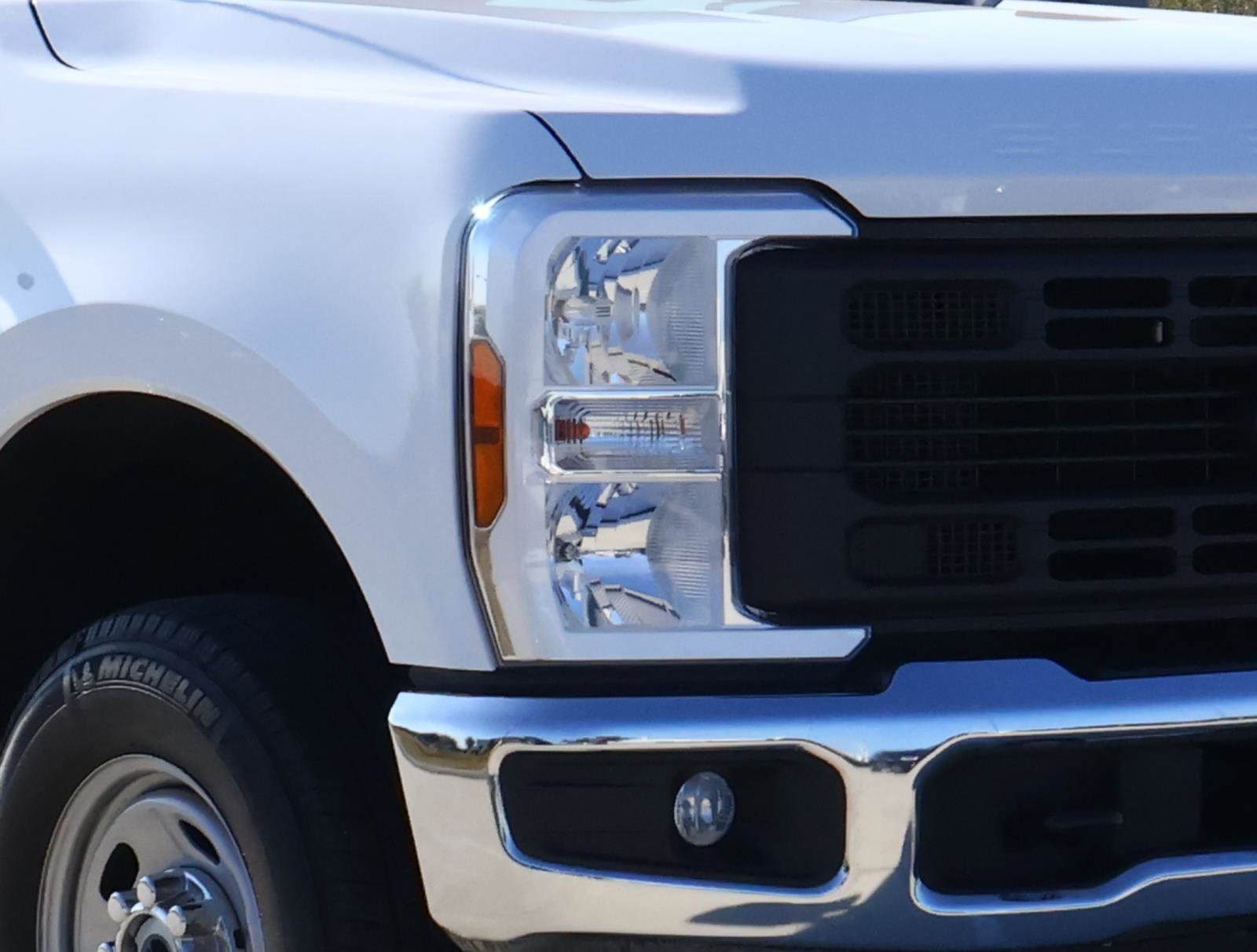 Used 2024 Ford F250 XL w/ 360-Degree Camera Package image 7