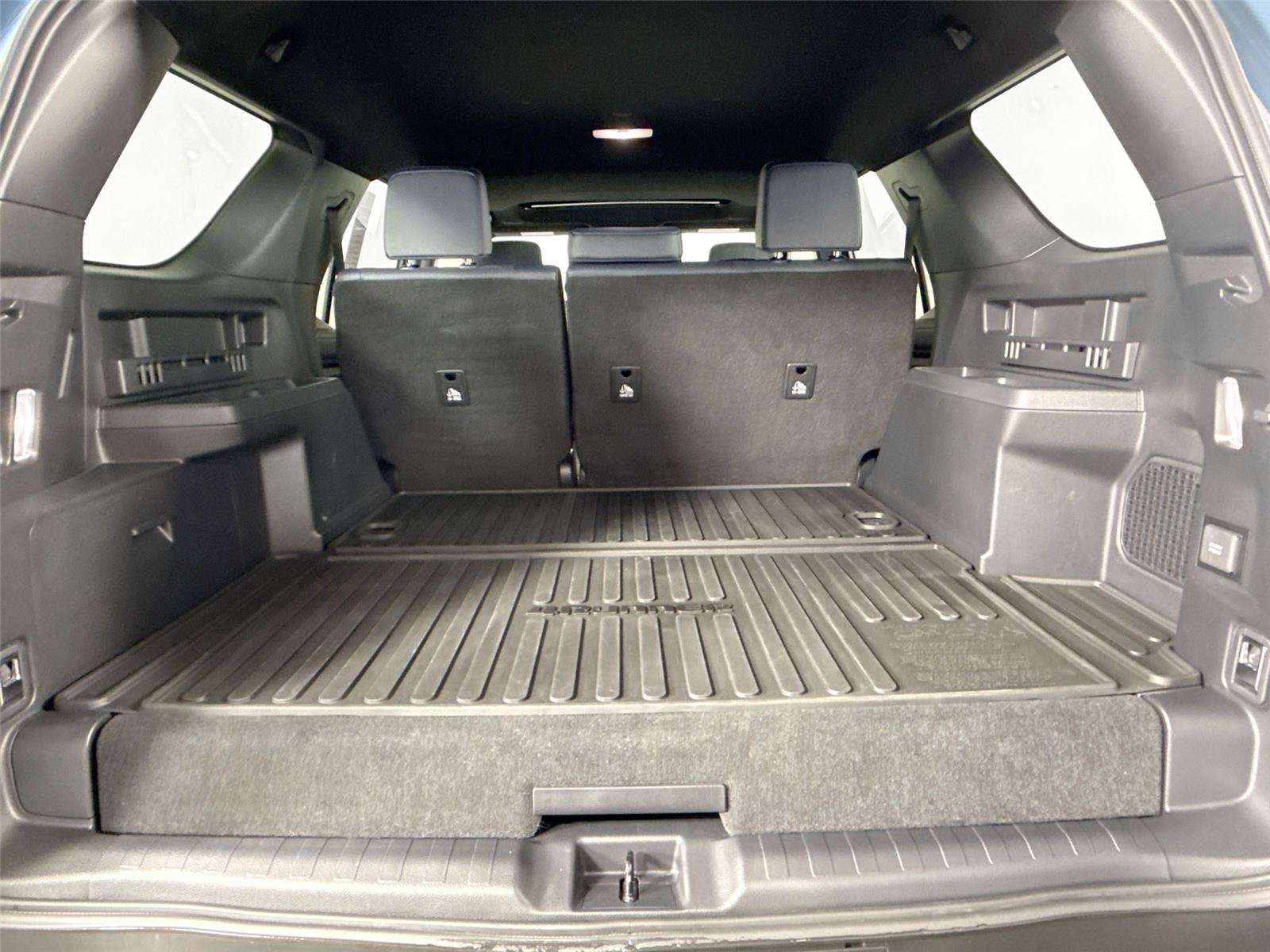 Certified 2025 Toyota 4Runner Platinum AWD/4WD image 38