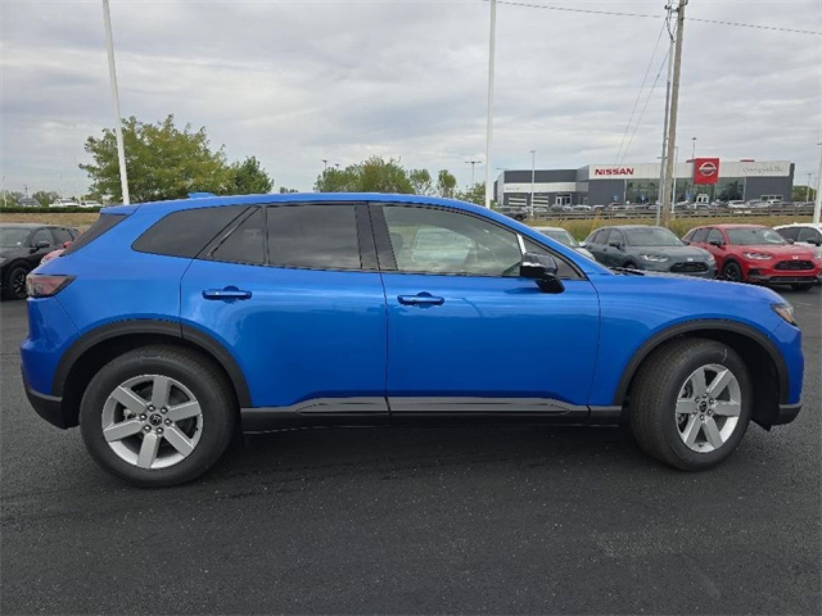 Used 2024 Honda Prologue EX image 11