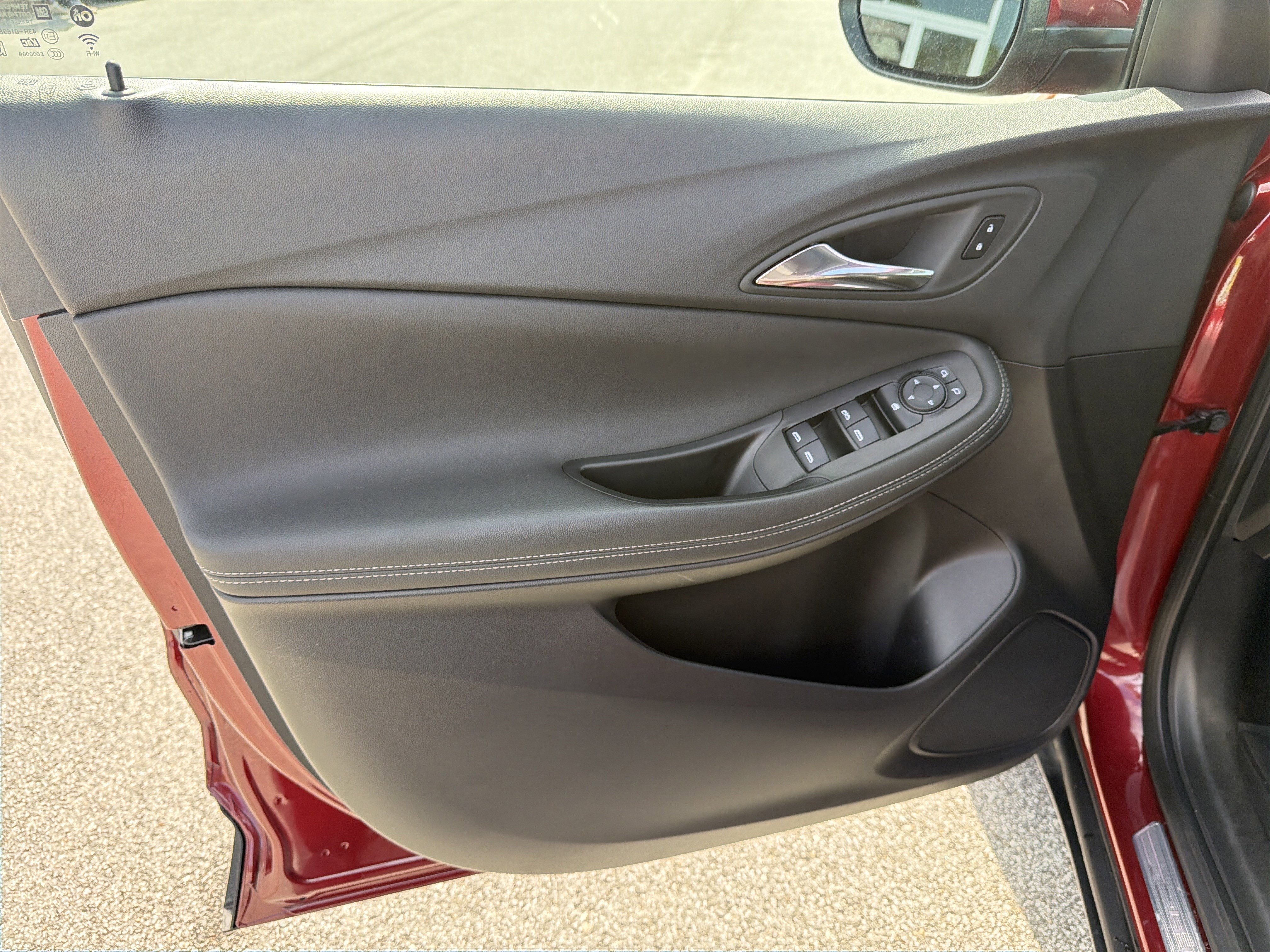 Used 2023 Buick Encore GX Select w/ Safety Package II AWD/4WD image 9