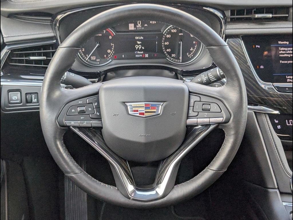 Used 2021 Cadillac XT6 Premium Luxury AWD/4WD image 12