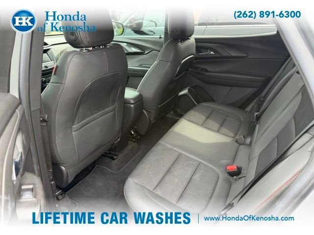 Used 2023 Chevrolet TrailBlazer RS FWD image 8