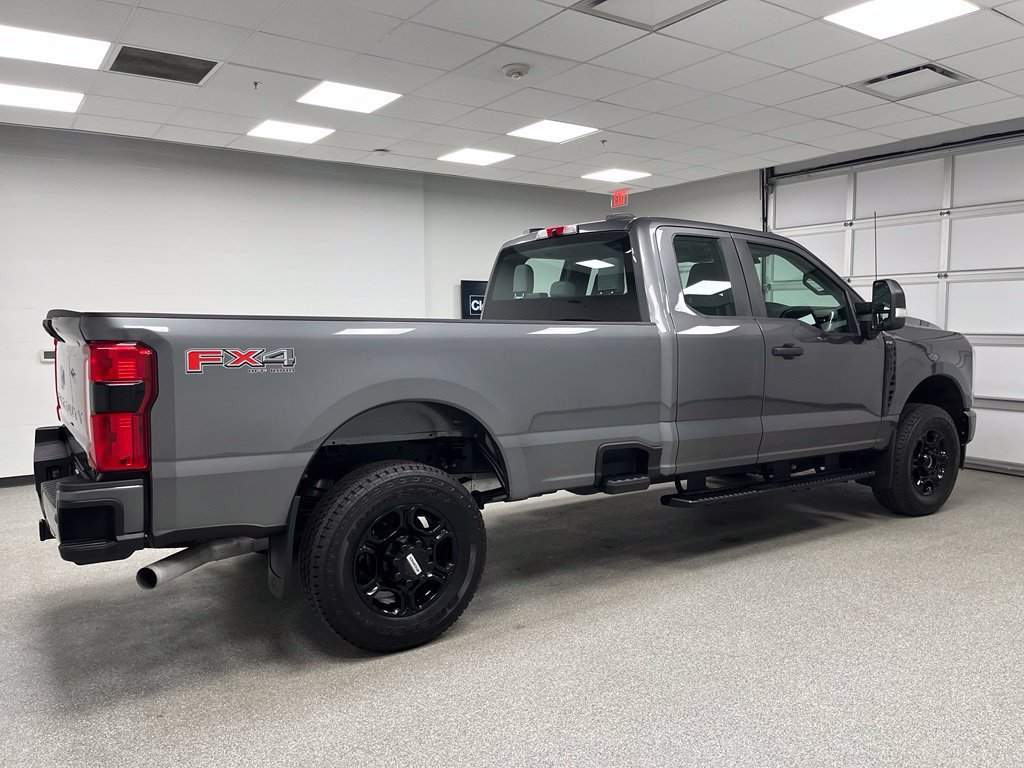 Used 2025 Ford F350 XL w/ STX Appearance Package AWD/4WD image 11