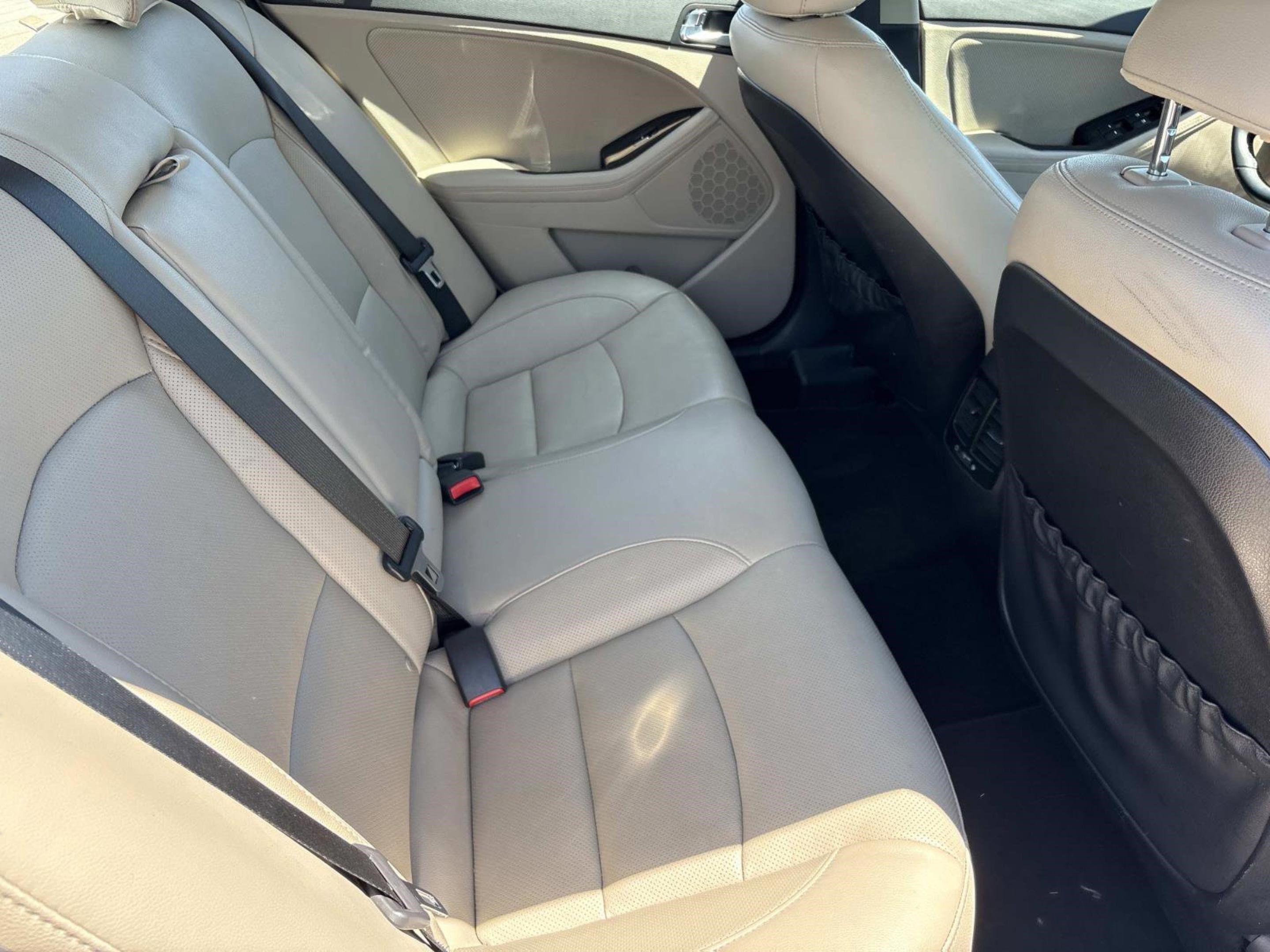 Used 2015 Kia Optima EX FWD image 16