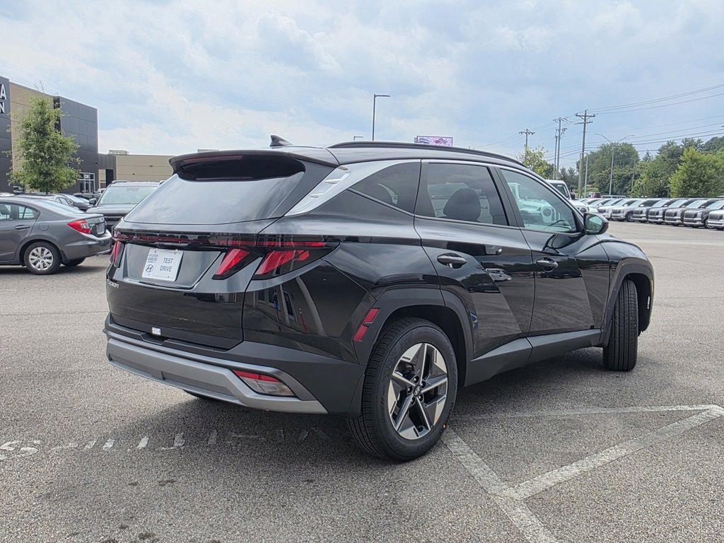 New 2026 Hyundai Tucson SEL image 8