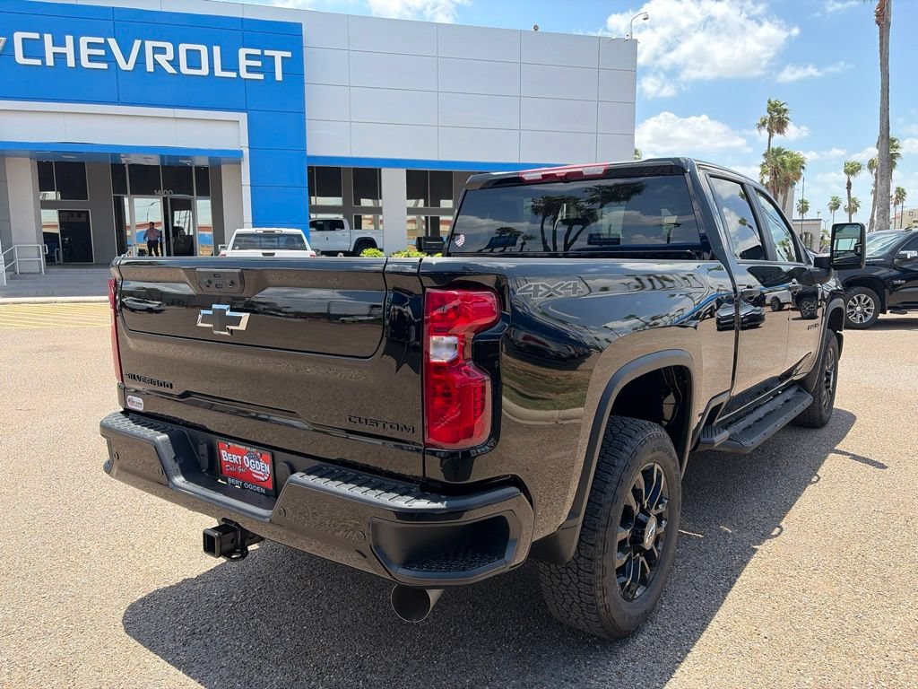 New 2026 Chevrolet Silverado 2500 Custom w/ Custom Value Package AWD/4WD image 4