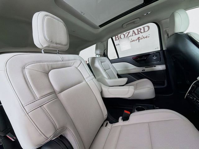 New 2026 Lincoln Aviator Reserve RWD image 32