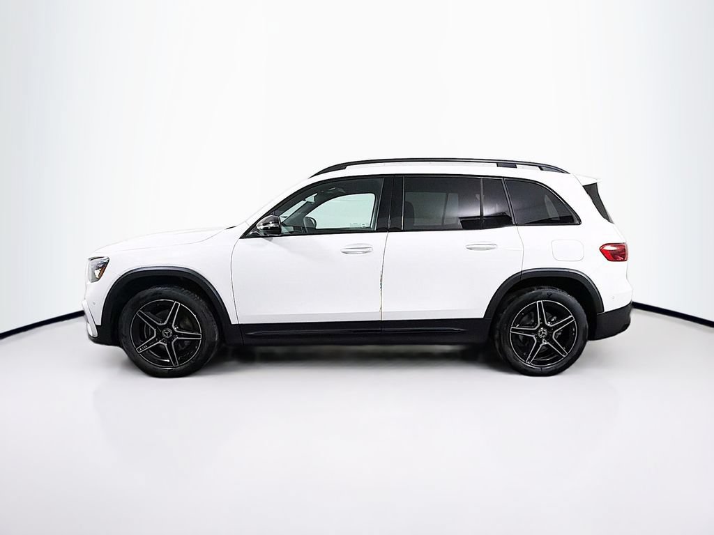 New 2026 Mercedes-Benz GLB 250 4MATIC image 4
